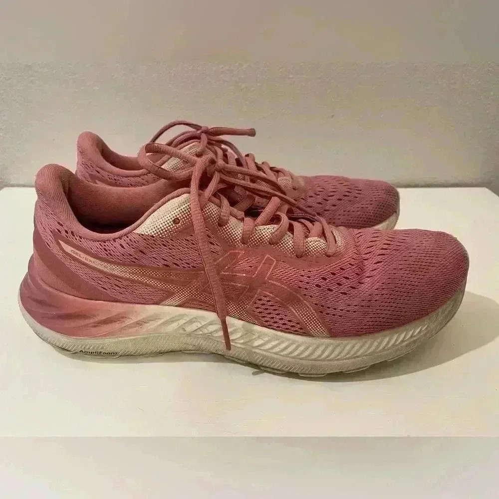 ASICS Women’s Running Shoes Gel-Excite 8 Sneakers Size 9.5